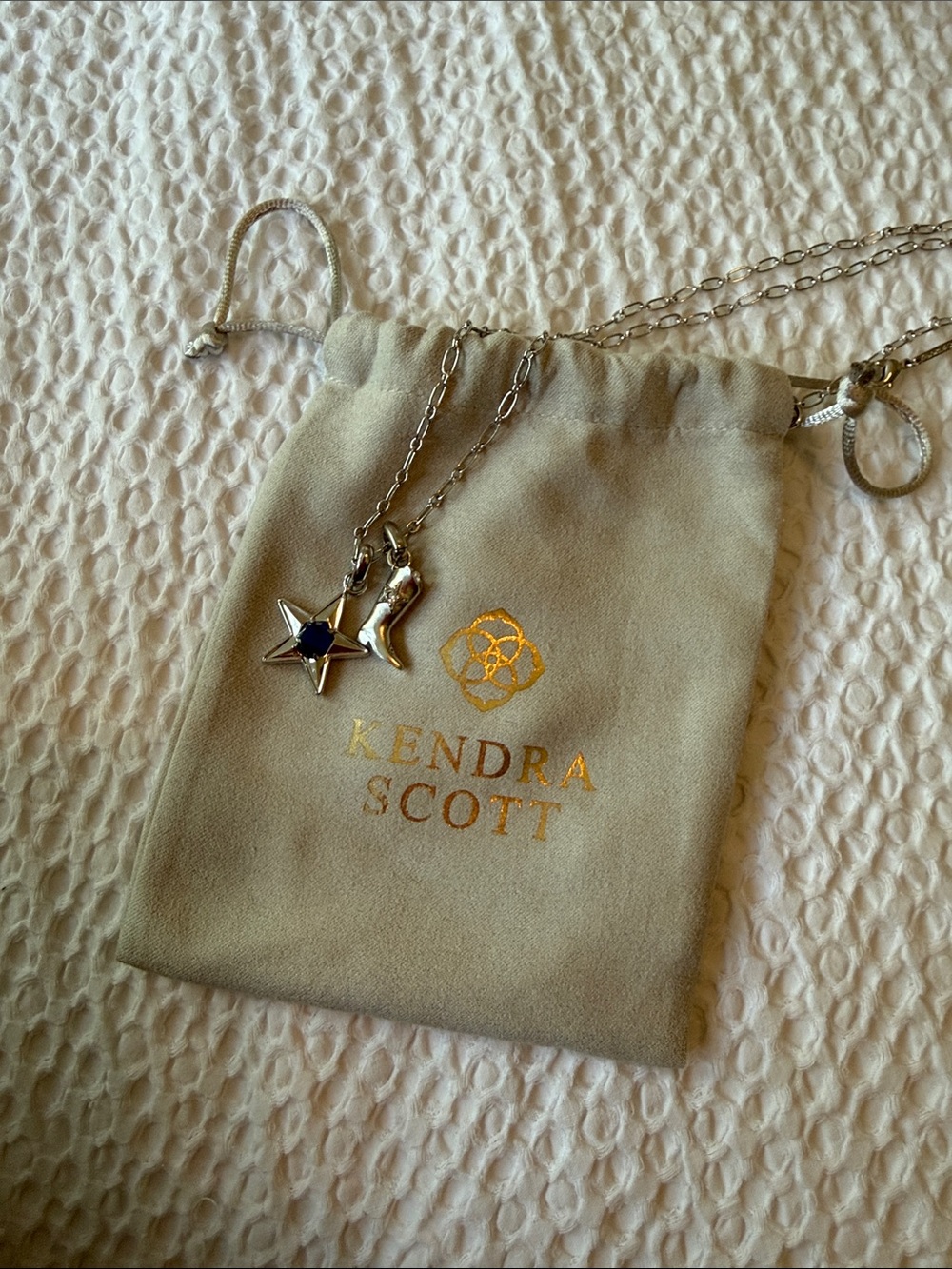 NEW W/ TAG Kendra Scott X DCC Silver Star and Boot Necklace